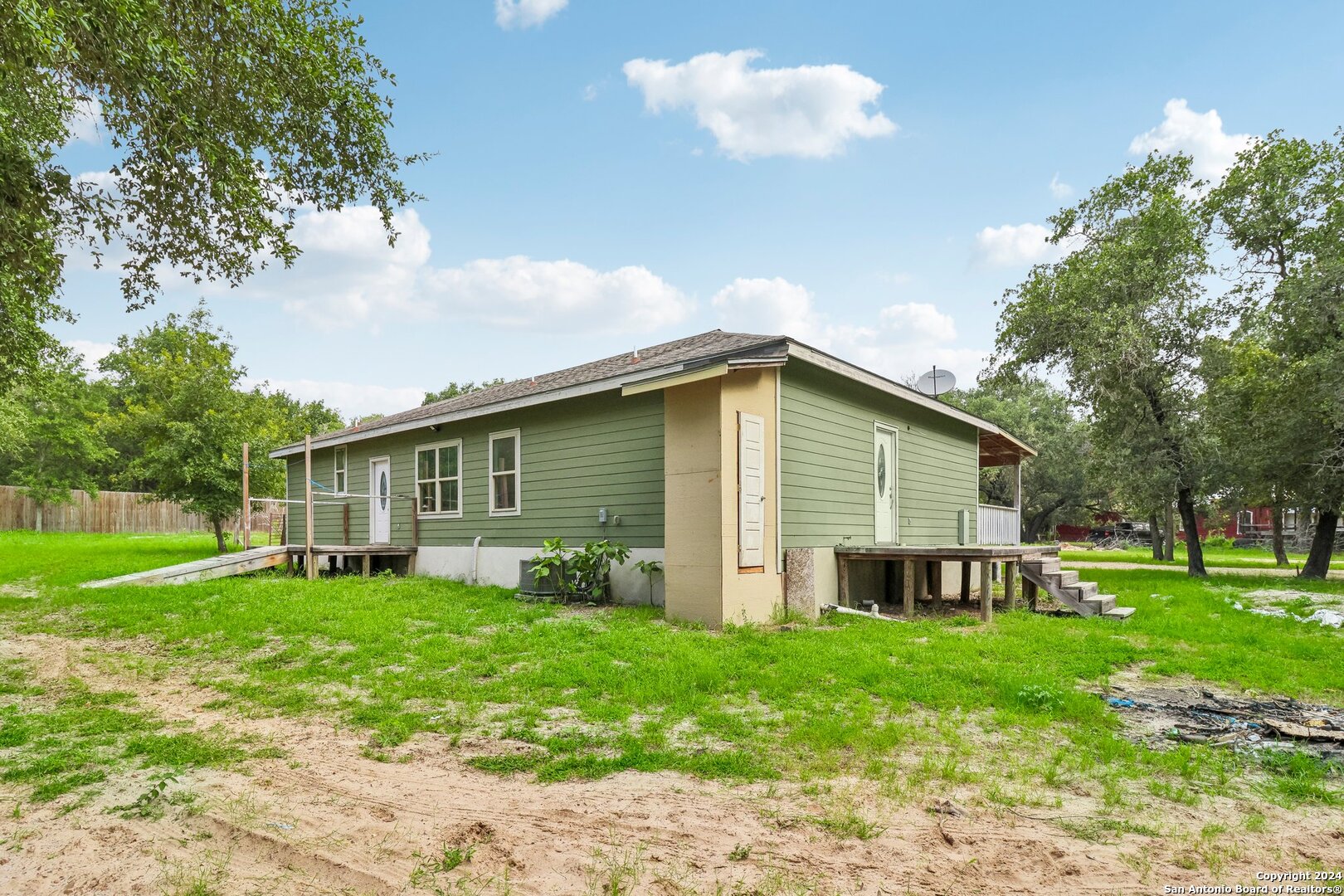 1918 Sandy Circle , San Antonio, TX, 78264 | 1826148 | Realty Texas LLC