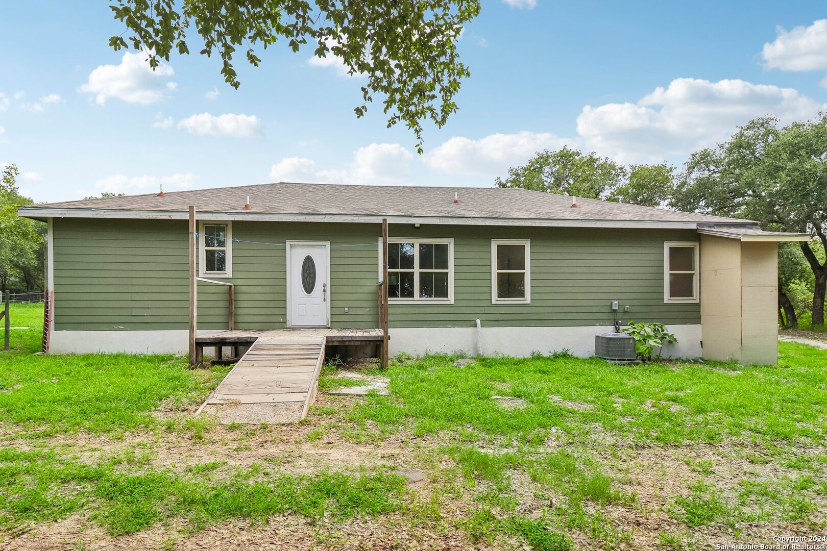 1918 Sandy Circle , San Antonio, TX, 78264 | 1826148 | Realty Texas LLC