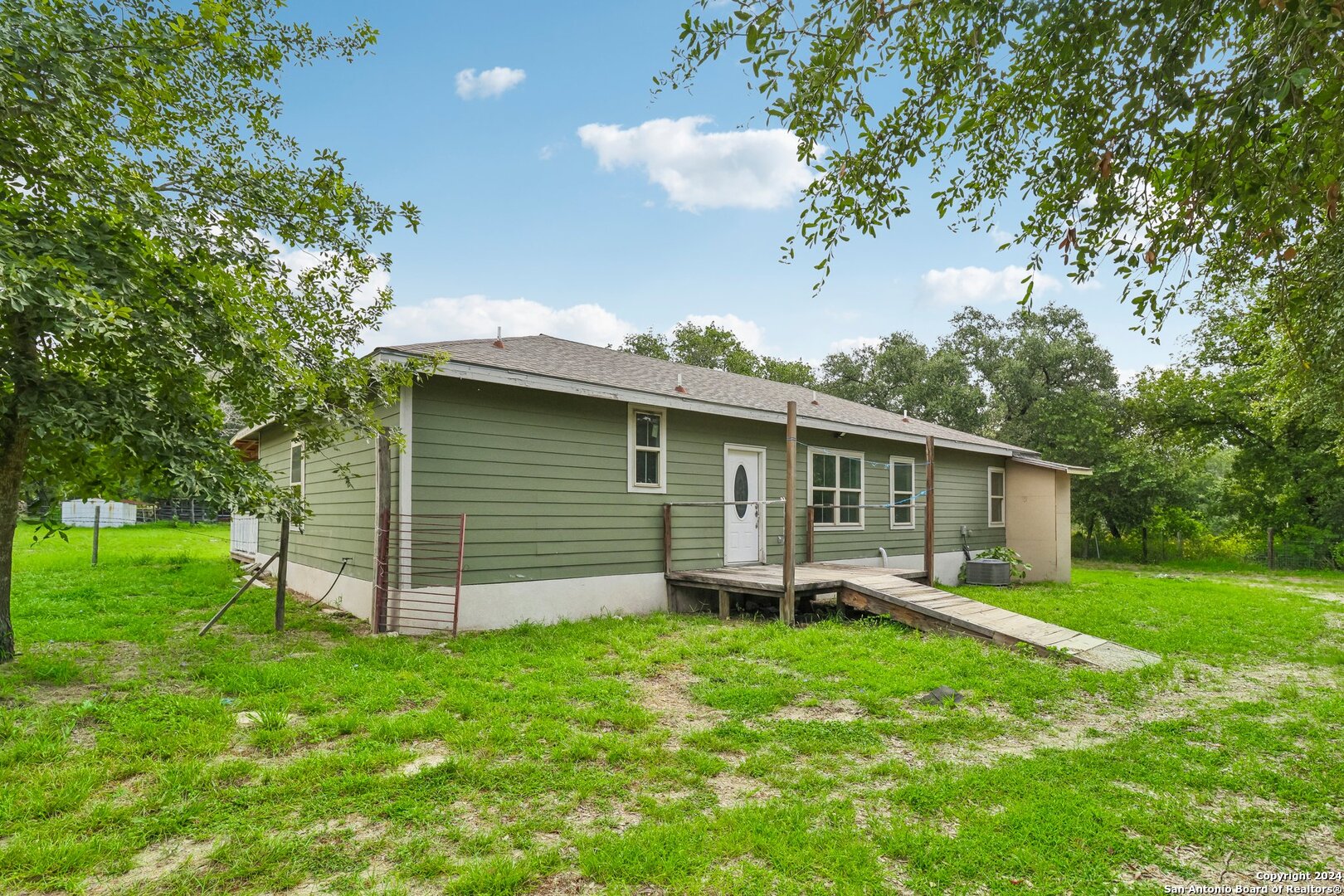1918 Sandy Circle , San Antonio, TX, 78264 | 1826148 | Realty Texas LLC