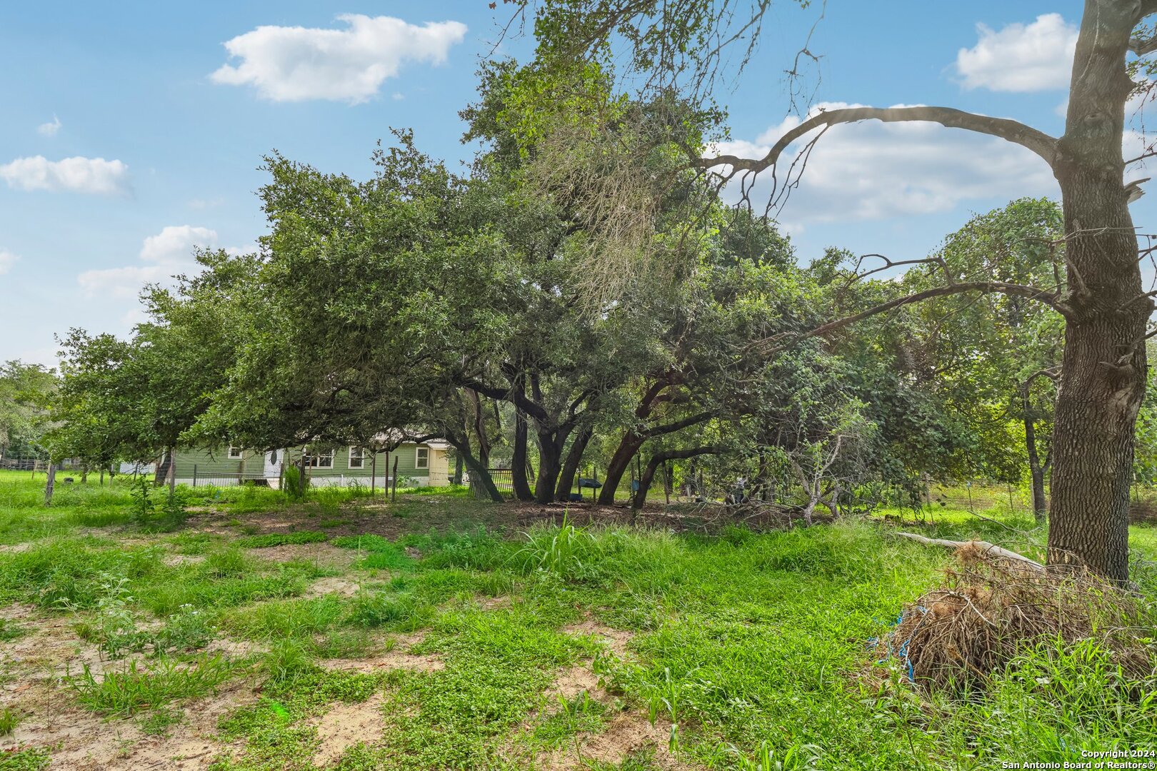 1918 Sandy Circle , San Antonio, TX, 78264 | 1826148 | Realty Texas LLC