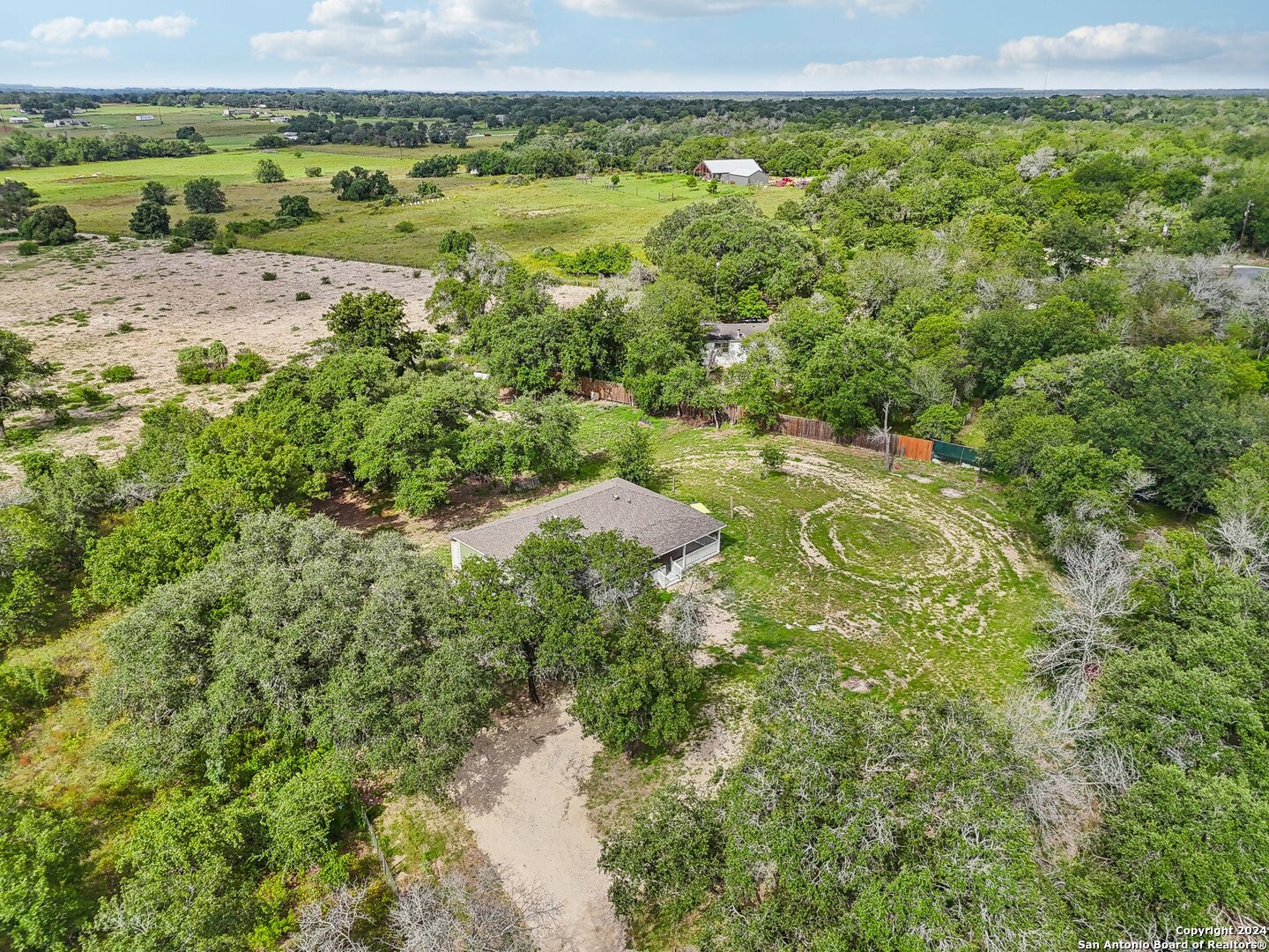 1918 Sandy Circle , San Antonio, TX, 78264 | 1826148 | Realty Texas LLC