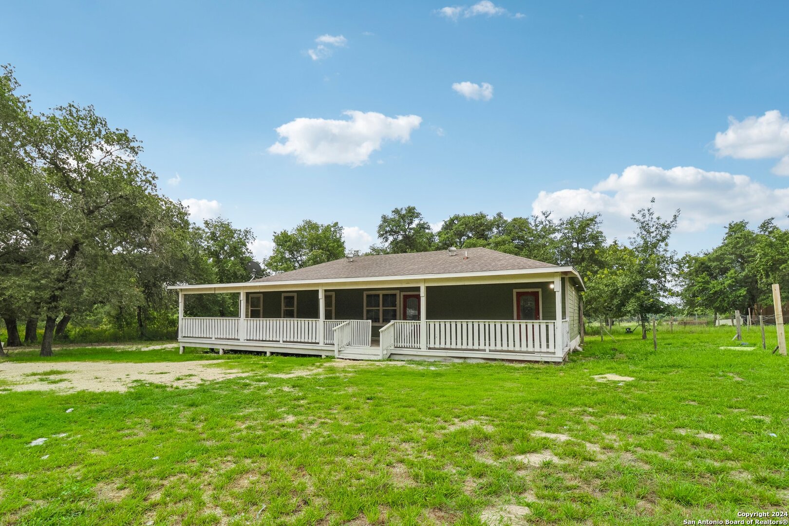 1918 Sandy Circle , San Antonio, TX, 78264 | 1826148 | Realty Texas LLC