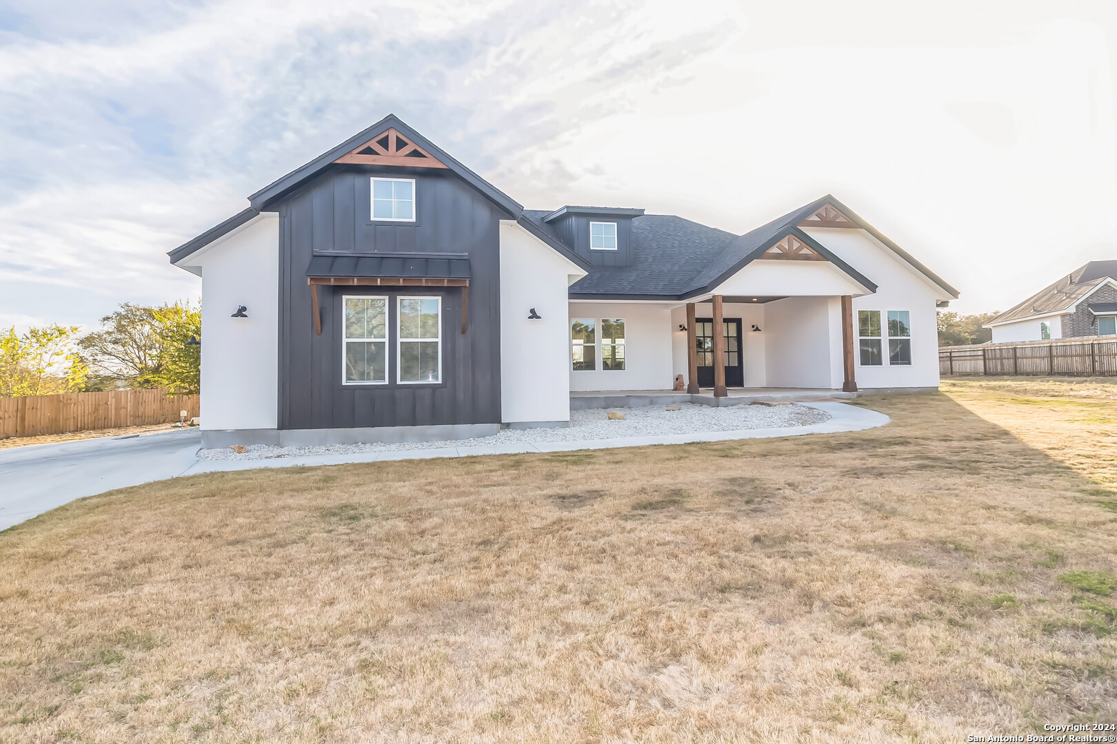 1090 Pegasus Dr , Spring Branch, TX, 78070 | 1826694 | Realty Texas LLC
