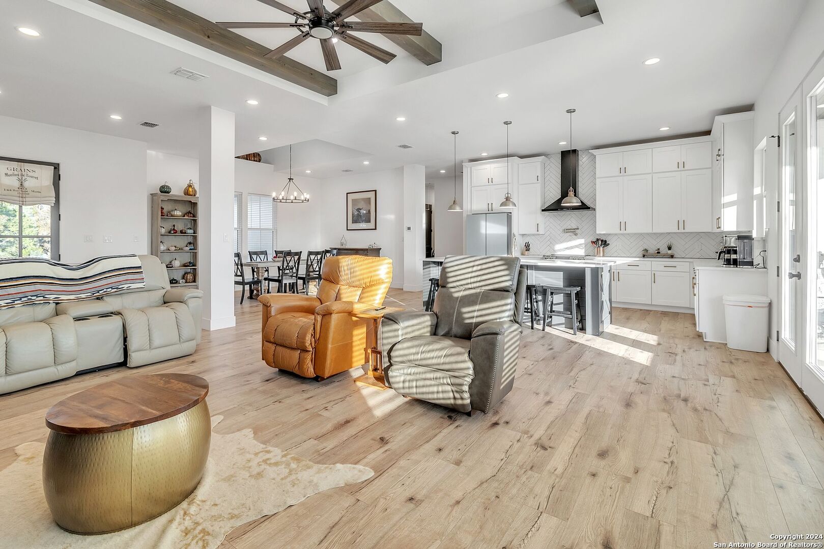 1090 Pegasus Dr , Spring Branch, TX, 78070 | 1826694 | Realty Texas LLC