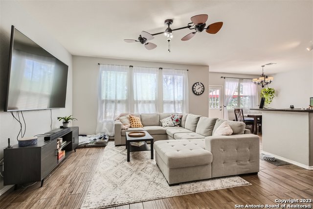 6046 Pecan Tree , San Antonio, TX, 78240 | 1826761 | Realty Texas LLC