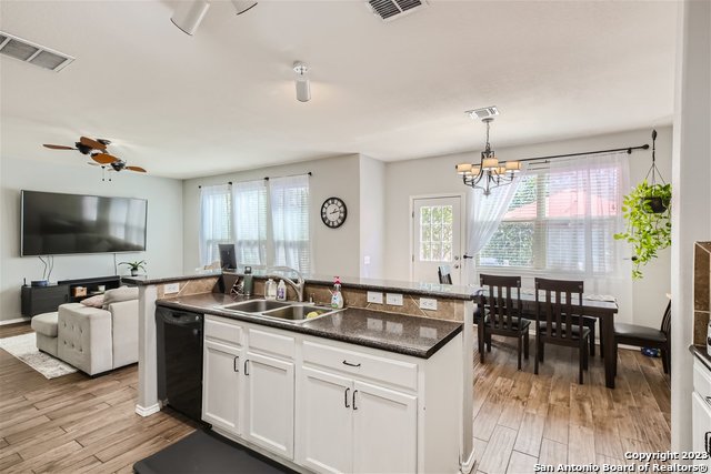 6046 Pecan Tree , San Antonio, TX, 78240 | 1826761 | Realty Texas LLC
