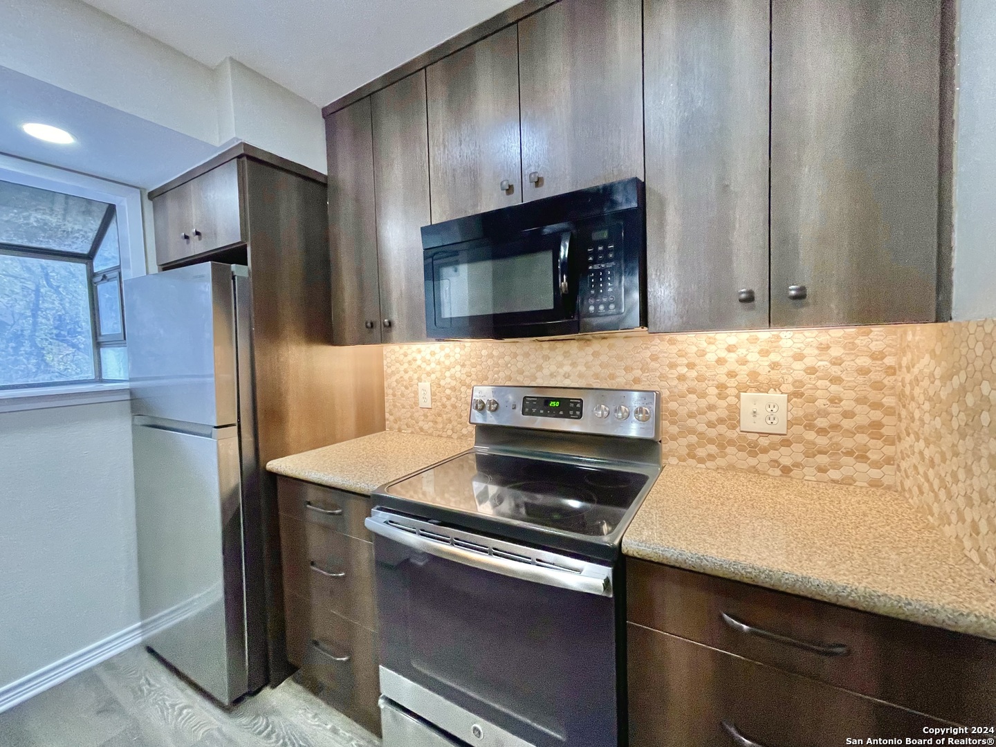 3843 Barrington St 274t , San Antonio, TX, 78217-4169 | 1827267 | Realty Texas LLC