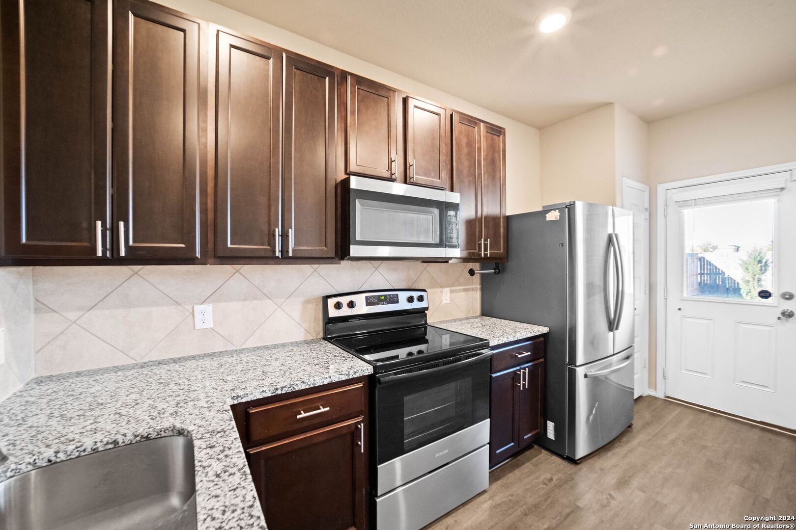10211 Melissa Ranch Blvd , San Antonio, TX, 78245-4914 | 1828275 | Realty Texas LLC