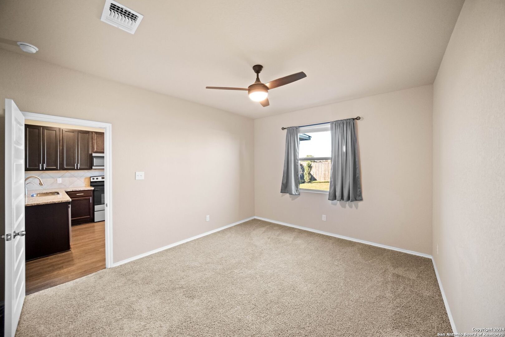 10211 Melissa Ranch Blvd , San Antonio, TX, 78245-4914 | 1828275 | Realty Texas LLC