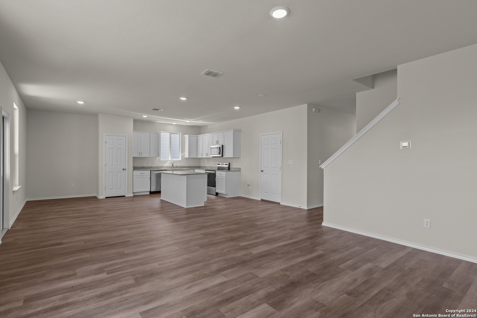 1242 Casa Luminar , Converse, TX, 78109 | 1828657 | Realty Texas LLC