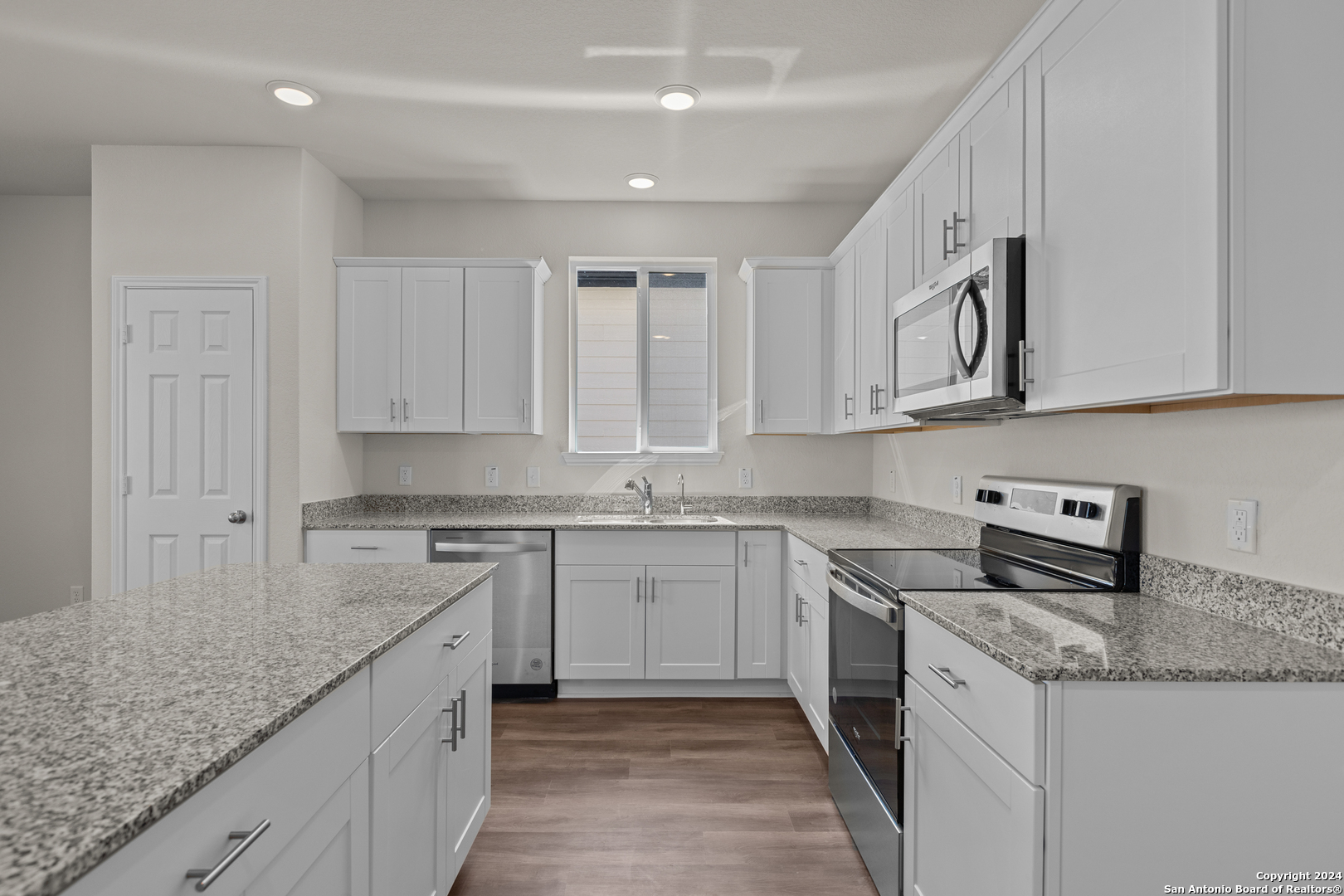 1242 Casa Luminar , Converse, TX, 78109 | 1828657 | Realty Texas LLC