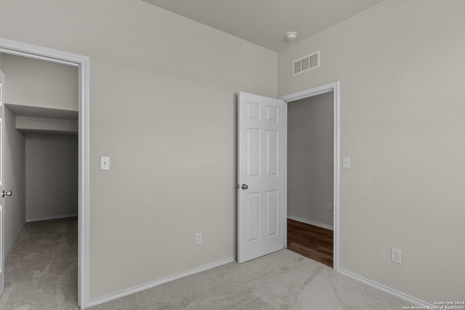 1242 Casa Luminar , Converse, TX, 78109 | 1828657 | Realty Texas LLC