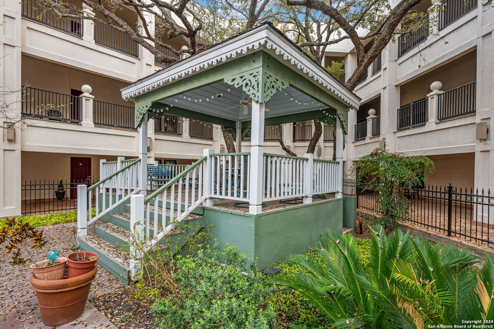 100 W El Prado Dr 112 , San Antonio, TX, 78212-2063 | 1828950 | Realty Texas LLC