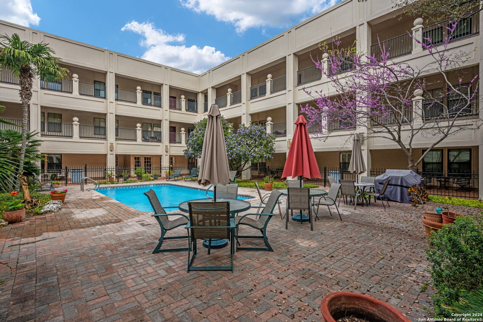 100 W El Prado Dr 112 , San Antonio, TX, 78212-2063 | 1828950 | Realty Texas LLC