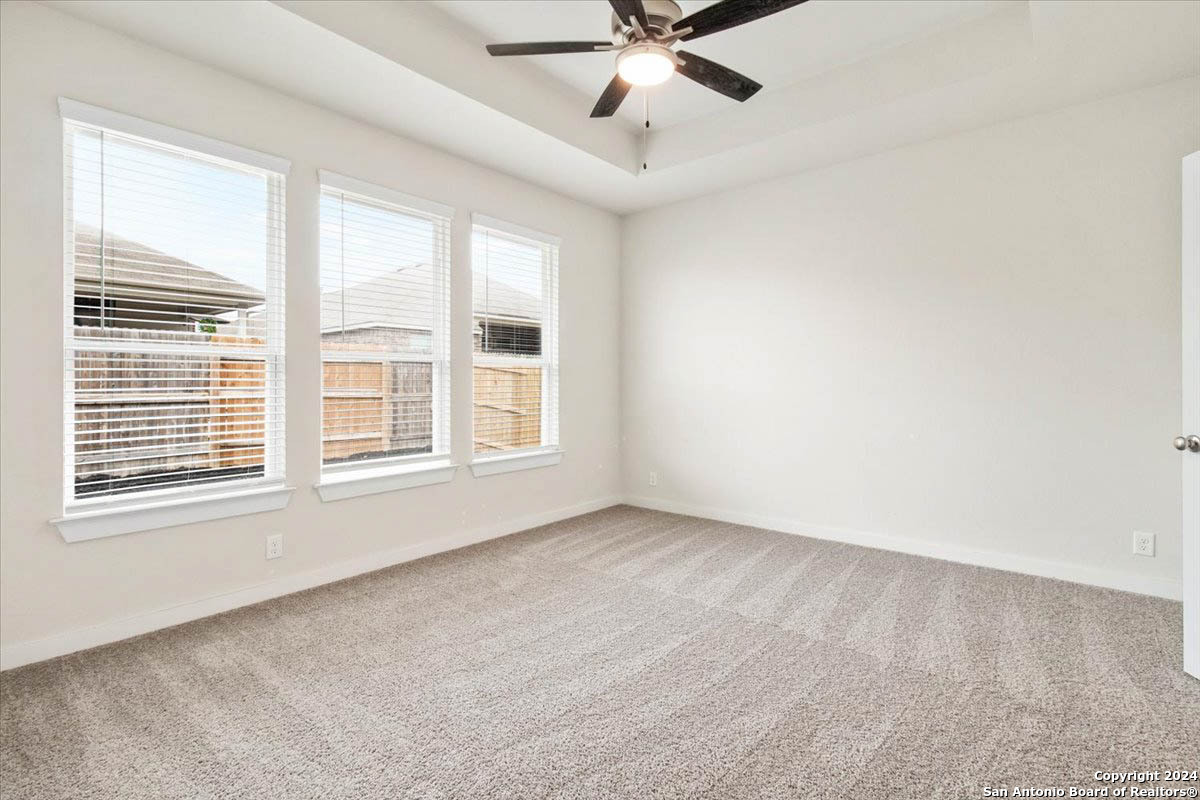 202 Scarlet Oak Creek , Seguin, TX, 78155 | 1828813 | Realty Texas LLC