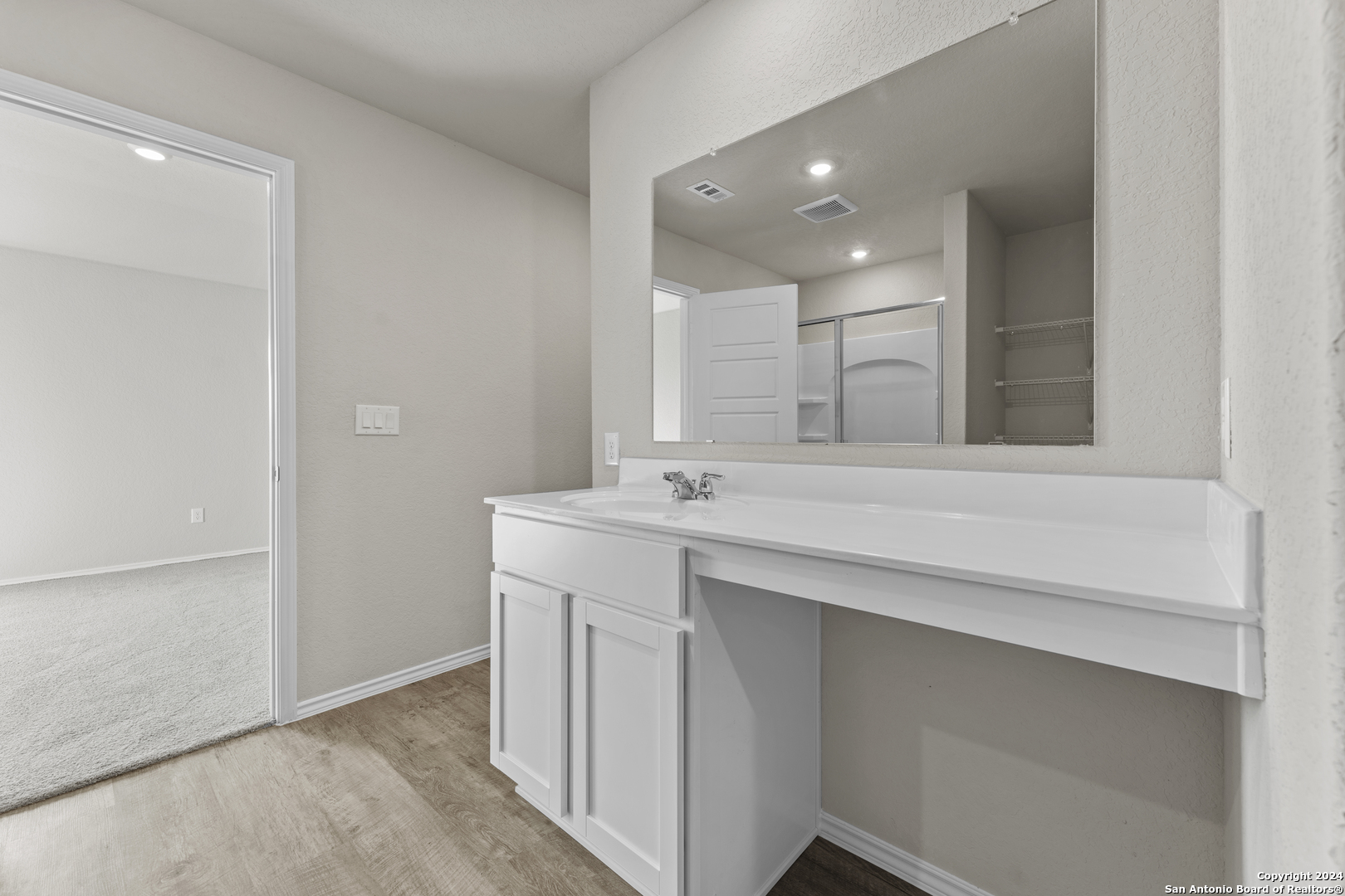 9757 Ebony Pl , San Antonio, TX, 78223 | 1831435 | Realty Texas LLC
