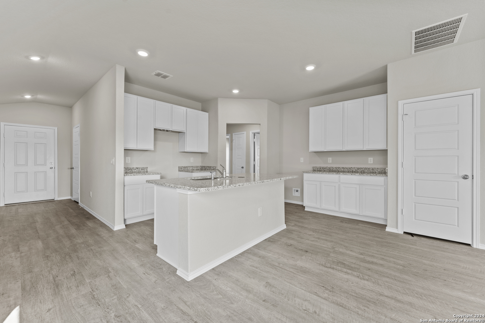 9757 Ebony Pl , San Antonio, TX, 78223 | 1831435 | Realty Texas LLC