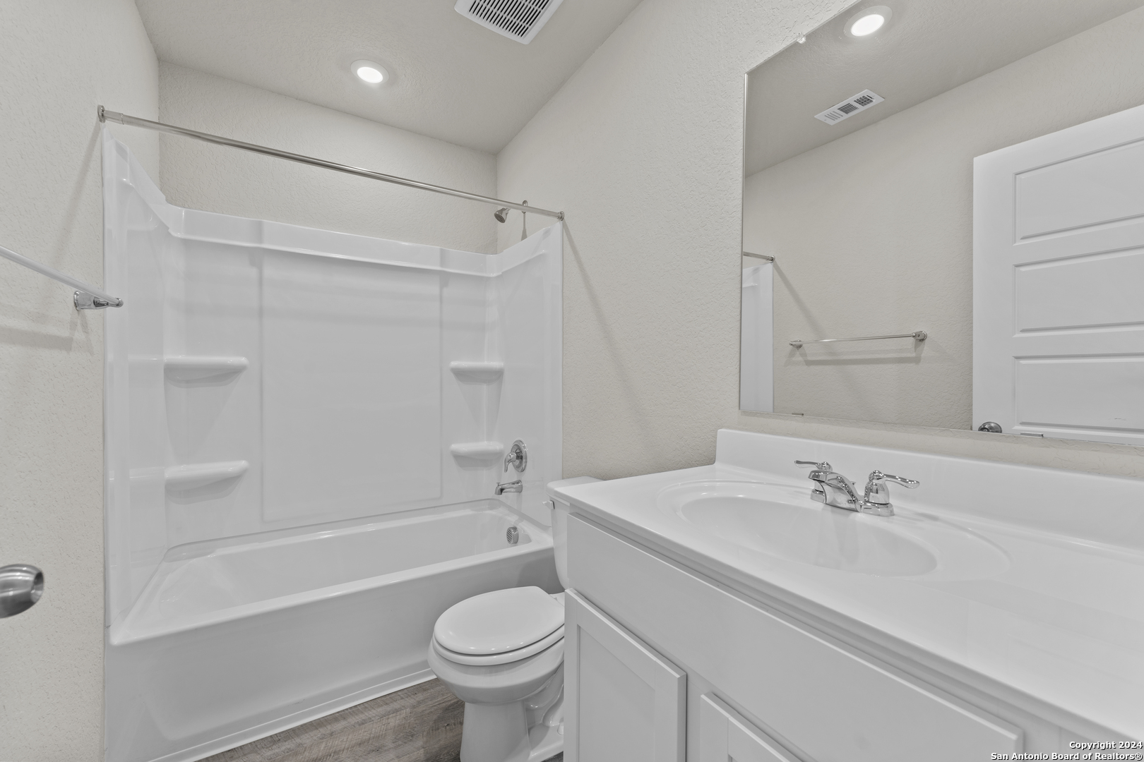 9757 Ebony Pl , San Antonio, TX, 78223 | 1831435 | Realty Texas LLC