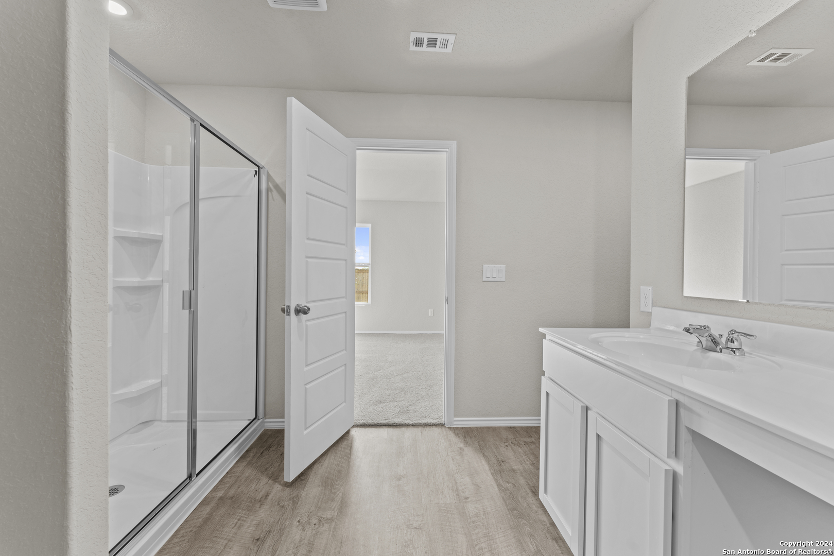 9757 Ebony Pl , San Antonio, TX, 78223 | 1831435 | Realty Texas LLC