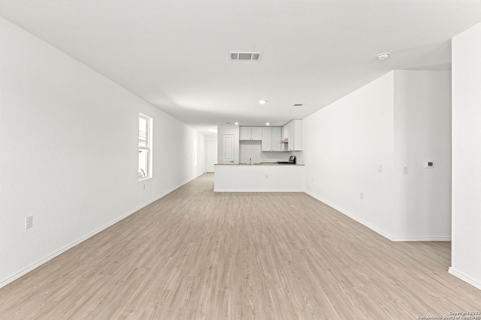 10162 Asta Trail , San Antonio, TX, 78224 | 1831536 | Realty Texas LLC
