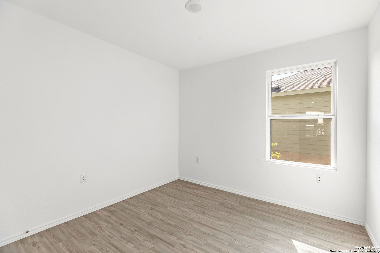 10162 Asta Trail , San Antonio, TX, 78224 | 1831536 | Realty Texas LLC