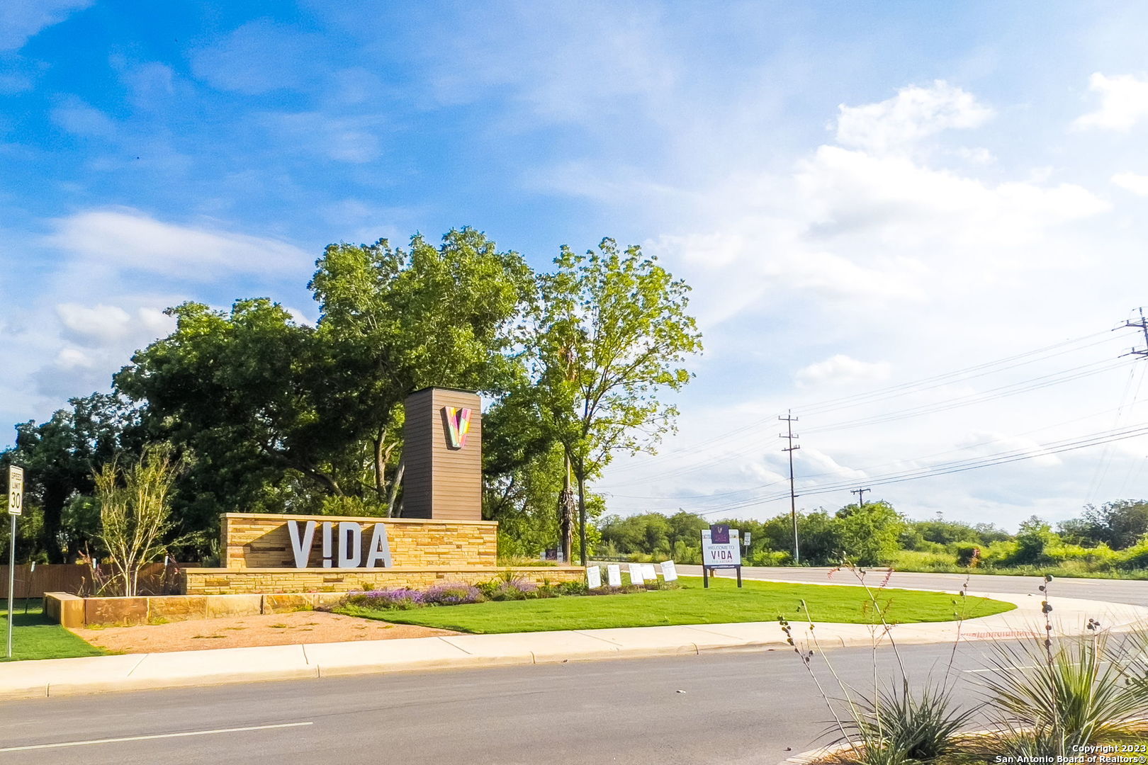10162 Asta Trail , San Antonio, TX, 78224 | 1831536 | Realty Texas LLC