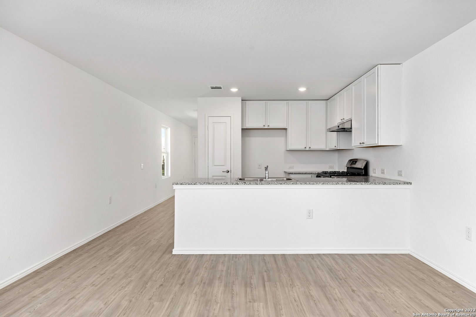 10162 Asta Trail , San Antonio, TX, 78224 | 1831536 | Realty Texas LLC
