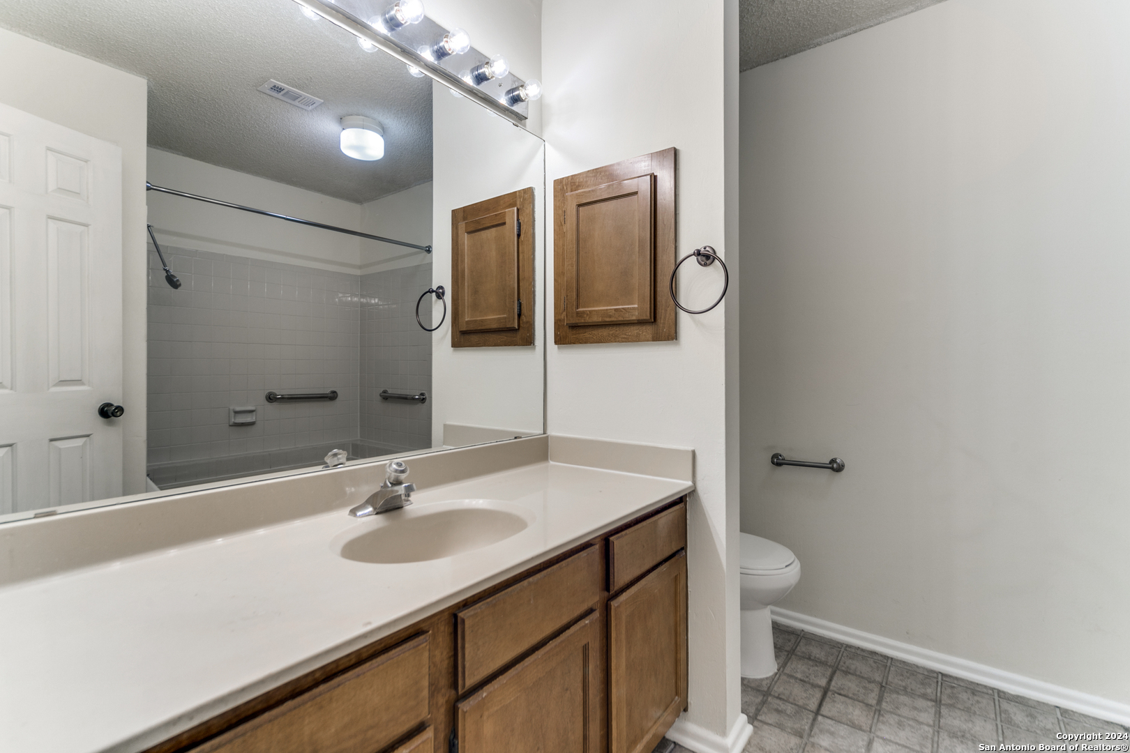 10955 Wurzbach Rd 807 , San Antonio, TX, 78230-2571 | 1831664 | Realty Texas LLC