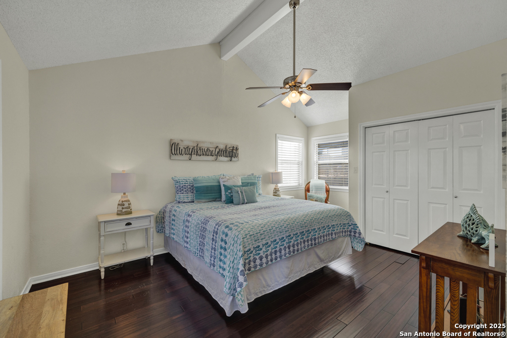 1518 W Lakeside Dr, CANYONLAKE, TX, 78133-5800 | 1831850 | Realty Texas LLC