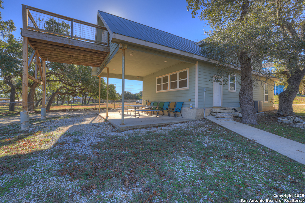 1518 W Lakeside Dr, CANYONLAKE, TX, 78133-5800 | 1831850 | Realty Texas LLC