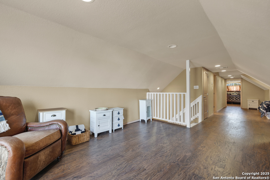 1518 W Lakeside Dr, CANYONLAKE, TX, 78133-5800 | 1831850 | Realty Texas LLC