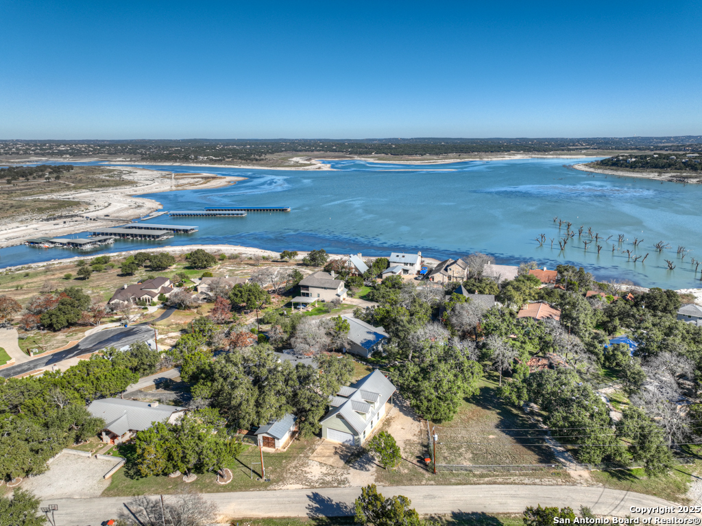 1518 W Lakeside Dr, CANYONLAKE, TX, 78133-5800 | 1831850 | Realty Texas LLC