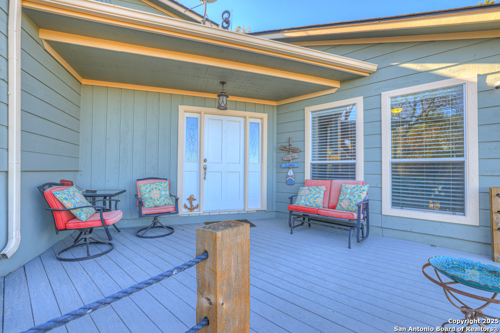 1518 W Lakeside Dr, CANYONLAKE, TX, 78133-5800 | 1831850 | Realty Texas LLC