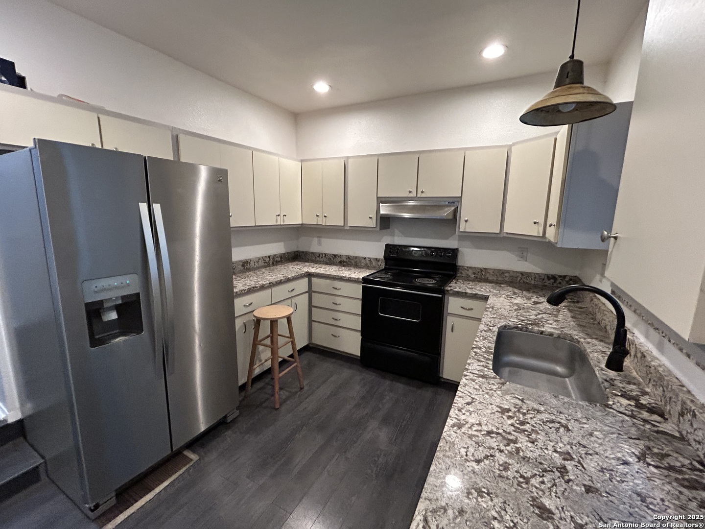 9215 Powhatan Dr , San Antonio, TX, 78230-3911 | 1831770 | Realty Texas LLC