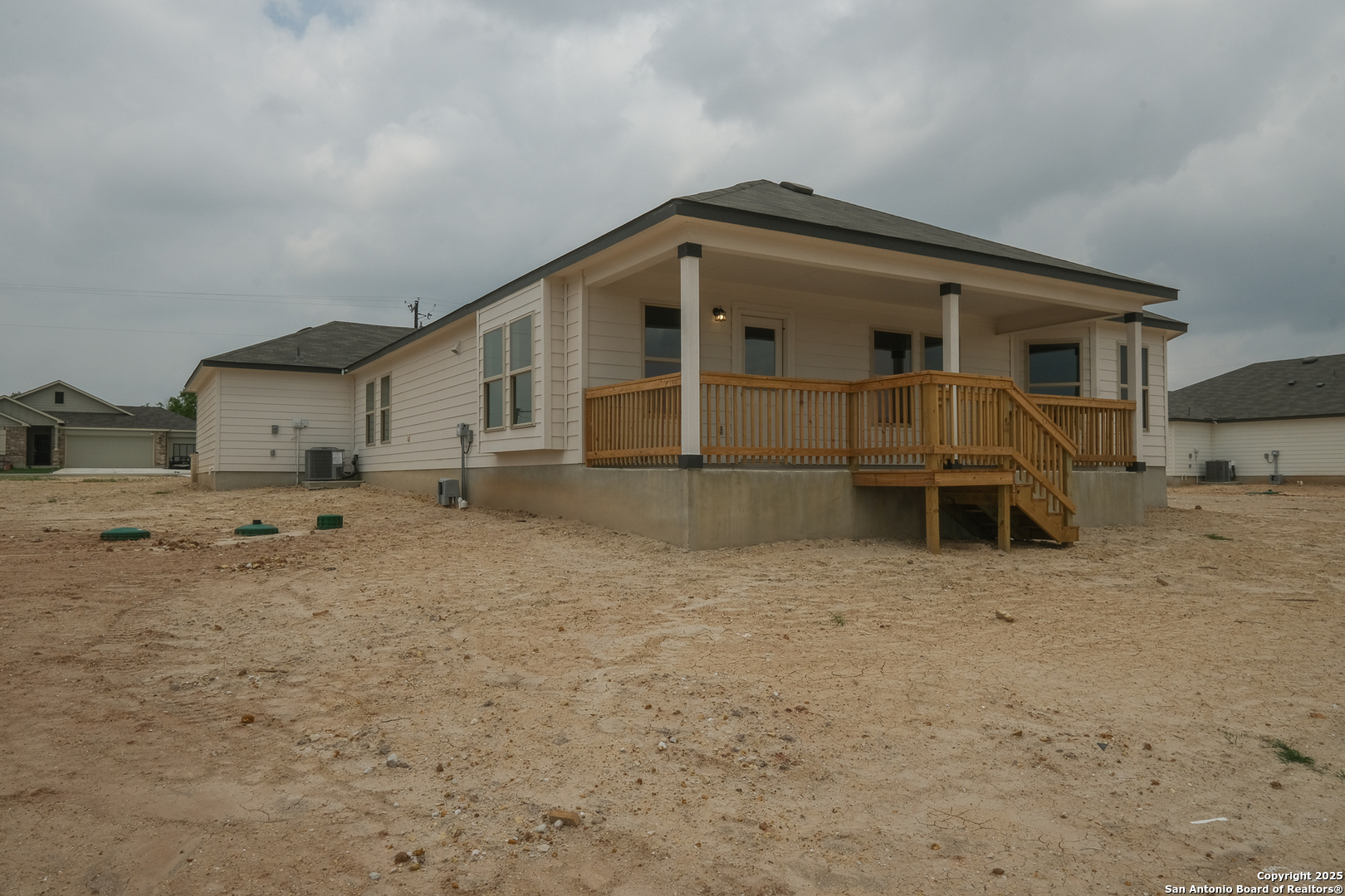 112 Cheyenne Drive , Floresville, TX, 78114 | 1832923 | Realty Texas LLC