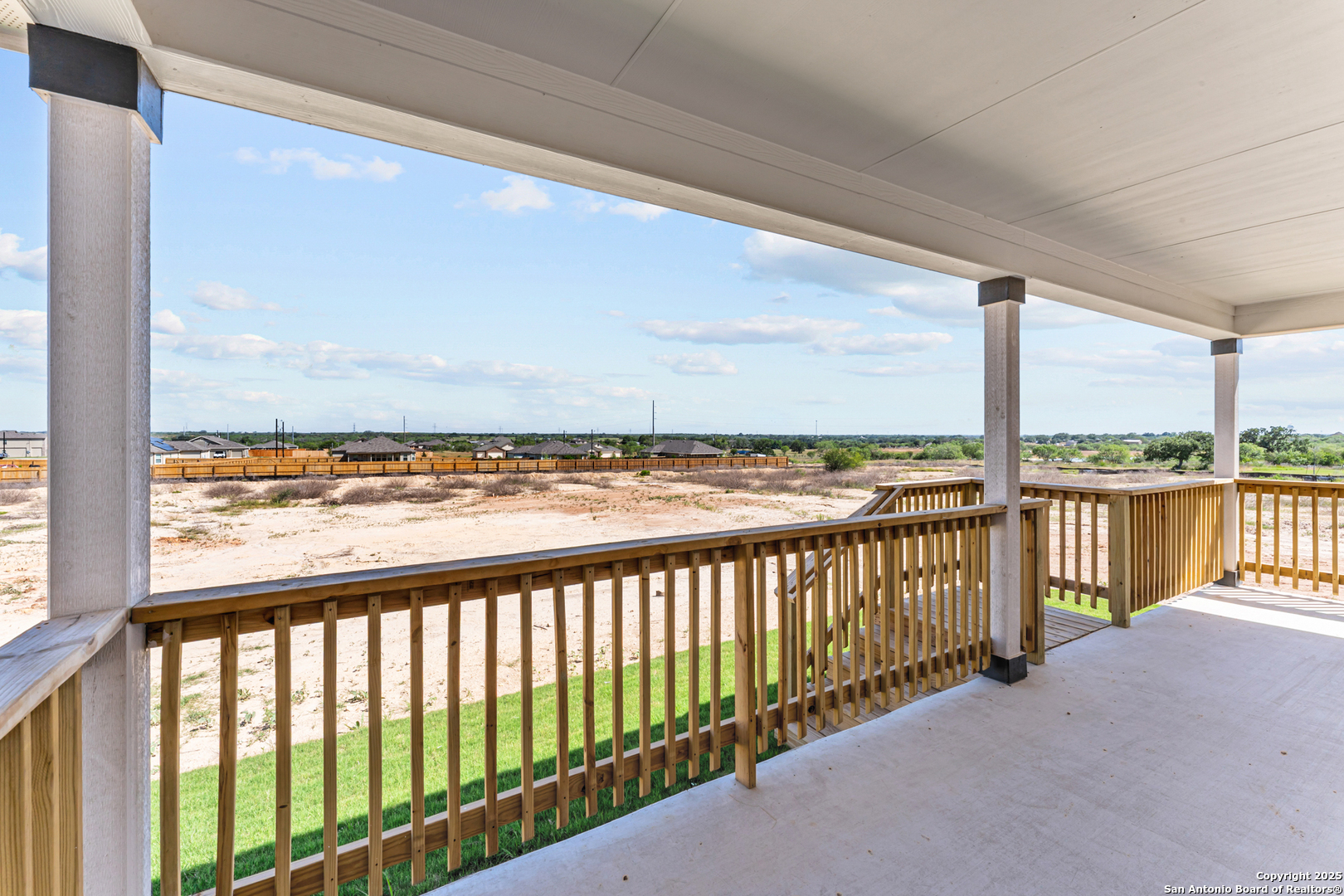 112 Cheyenne Drive , Floresville, TX, 78114 | 1832923 | Realty Texas LLC