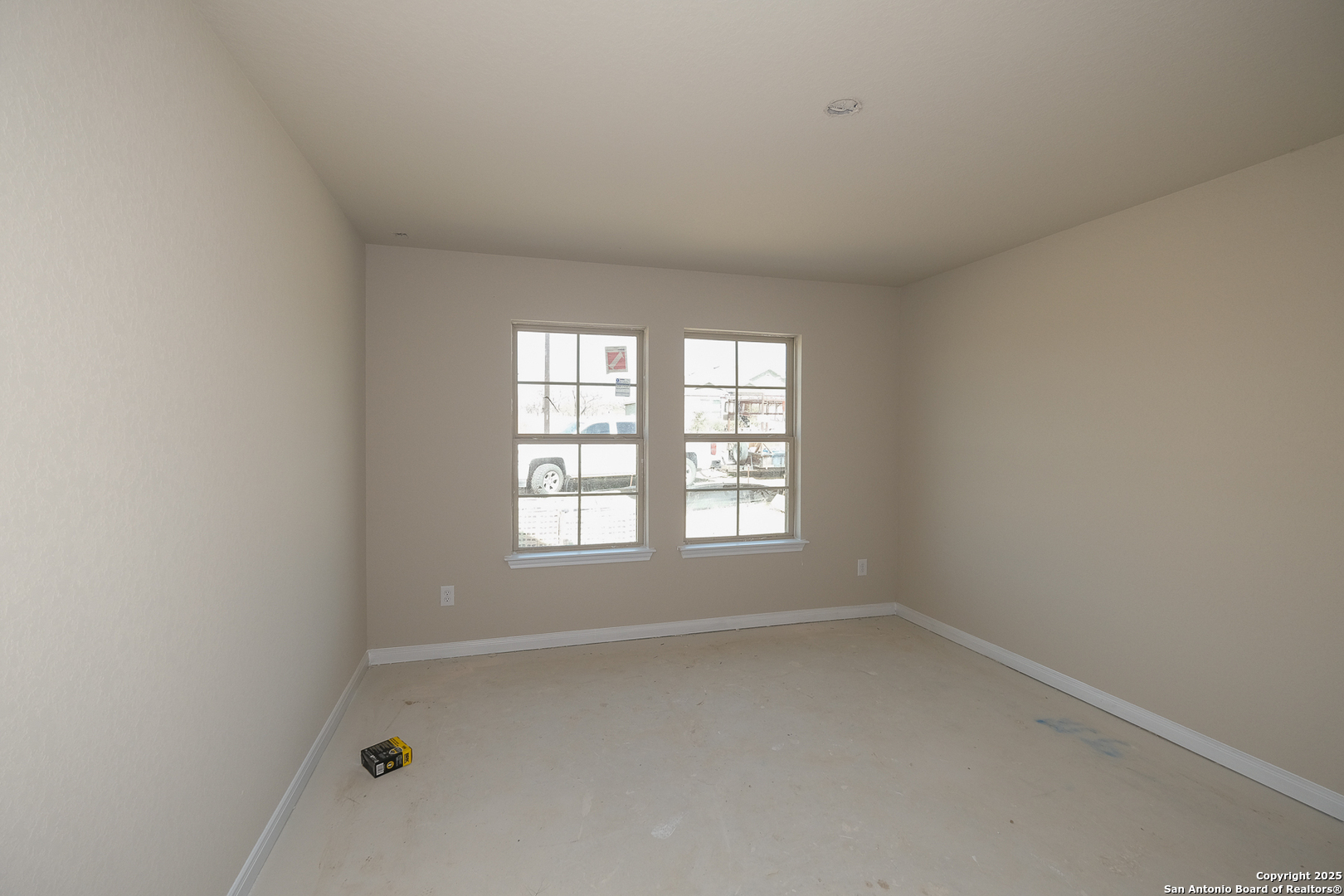 112 Cheyenne Drive , Floresville, TX, 78114 | 1832923 | Realty Texas LLC