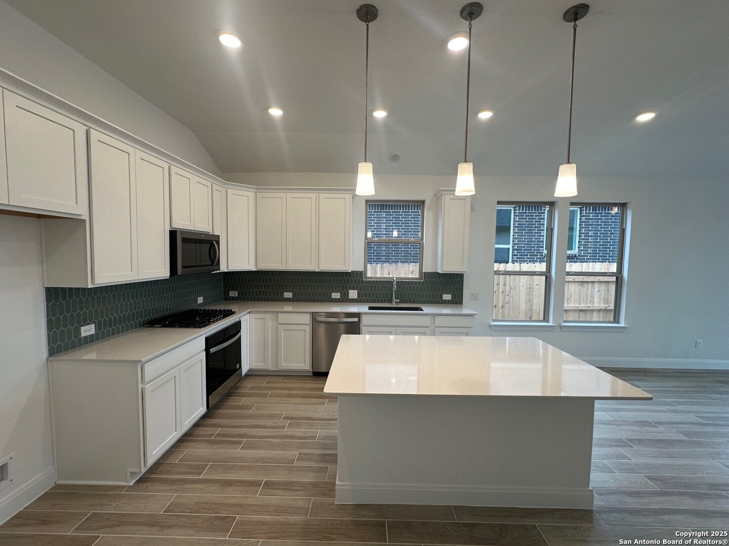 432 Basket Grass Rd , San Marcos, TX, 78666 | 1833254 | Realty Texas LLC