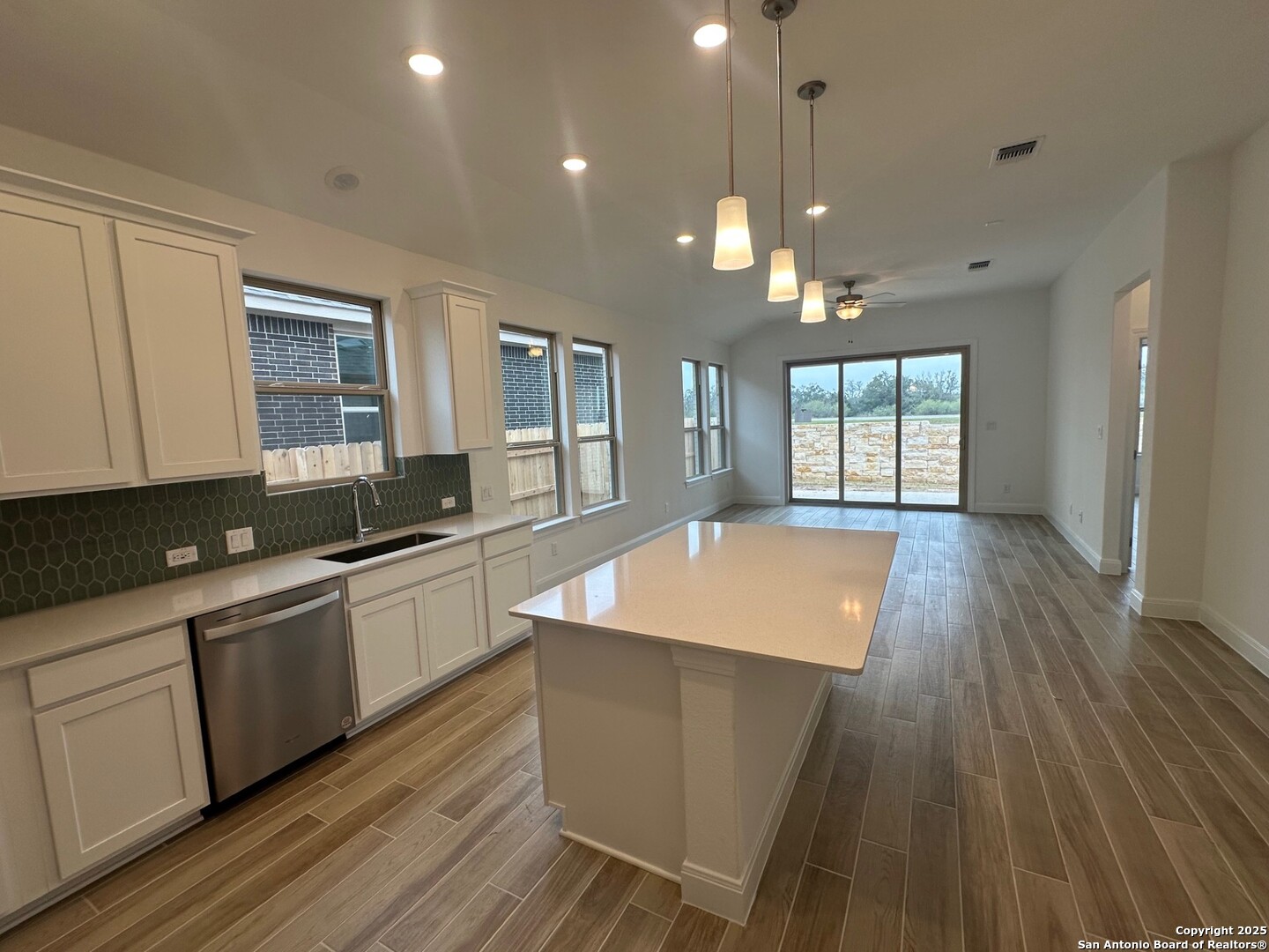 432 Basket Grass Rd , San Marcos, TX, 78666 | 1833254 | Realty Texas LLC