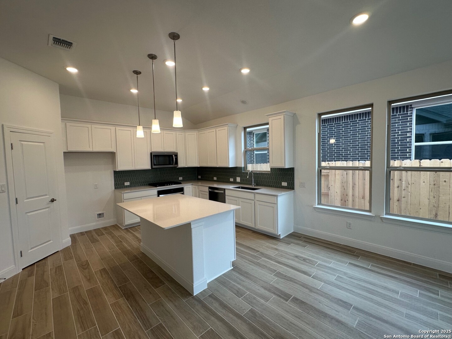 432 Basket Grass Rd , San Marcos, TX, 78666 | 1833254 | Realty Texas LLC