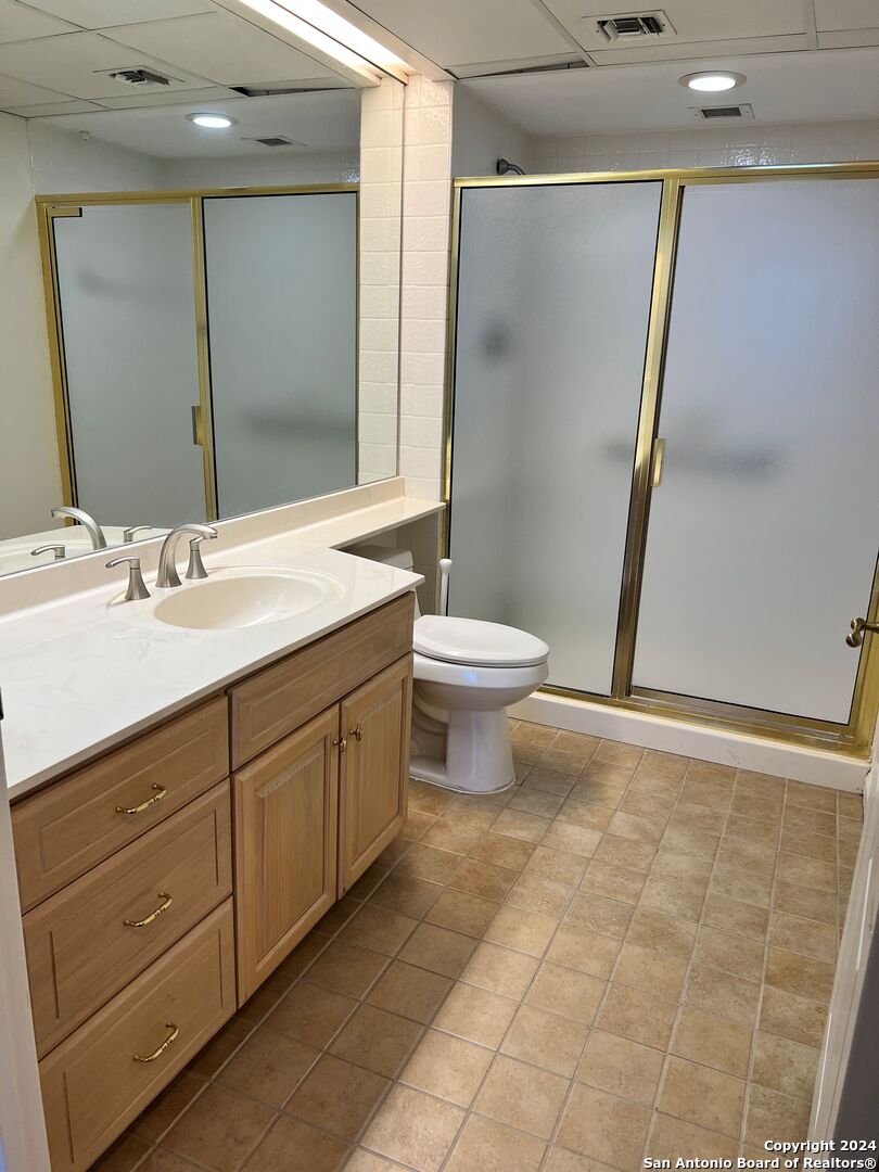 1 Towers Park Ln 301 , San Antonio, TX, 78209-6423 | 1831573 | Realty Texas LLC