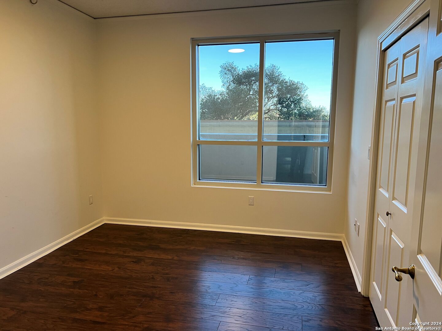 1 Towers Park Ln 301 , San Antonio, TX, 78209-6423 | 1831573 | Realty Texas LLC