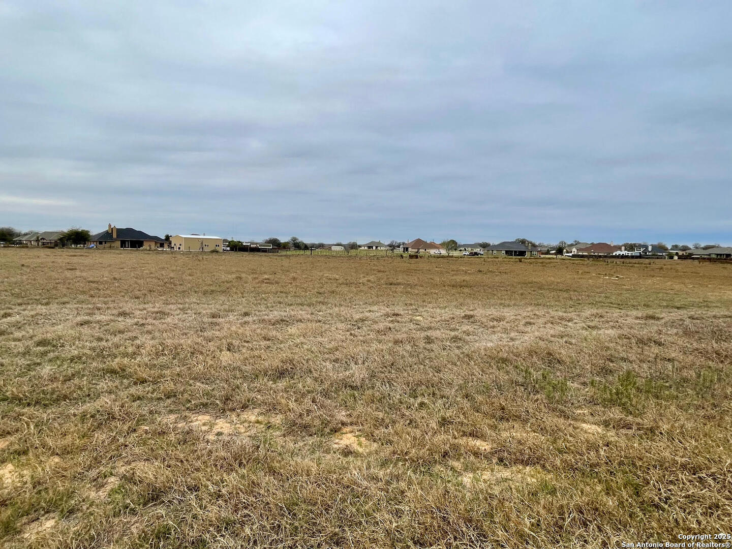 100 Pradera Ridge, FLORESVILL, TX, 78114 | 1833553 | Realty Texas LLC