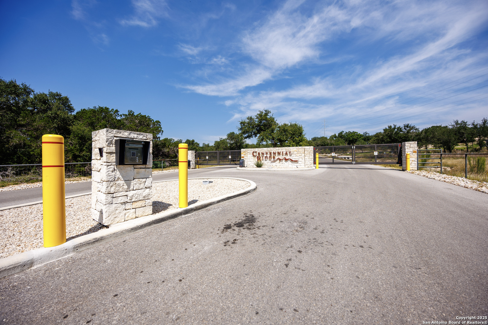 829 Earle Oak, BULVERDE, TX, 78163 | 1834137 | Realty Texas LLC