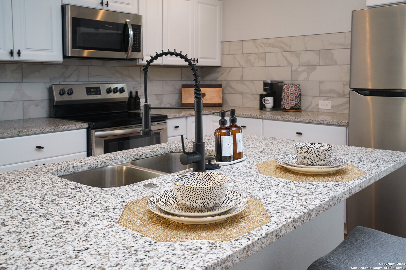 422 K St 105 , San Antonio, TX, 78220 | 1834586 | Realty Texas LLC