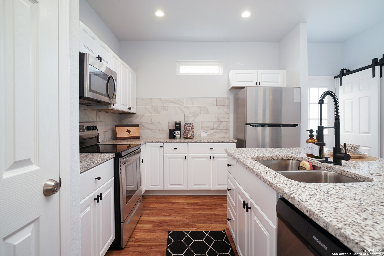 422 K St 105 , San Antonio, TX, 78220 | 1834586 | Realty Texas LLC