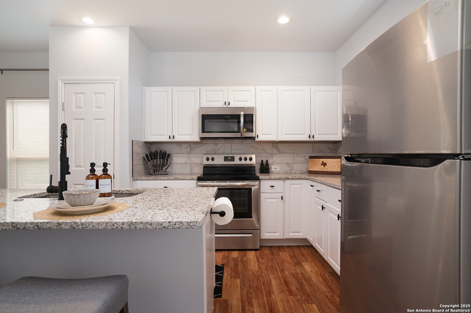 422 K St 105 , San Antonio, TX, 78220 | 1834586 | Realty Texas LLC