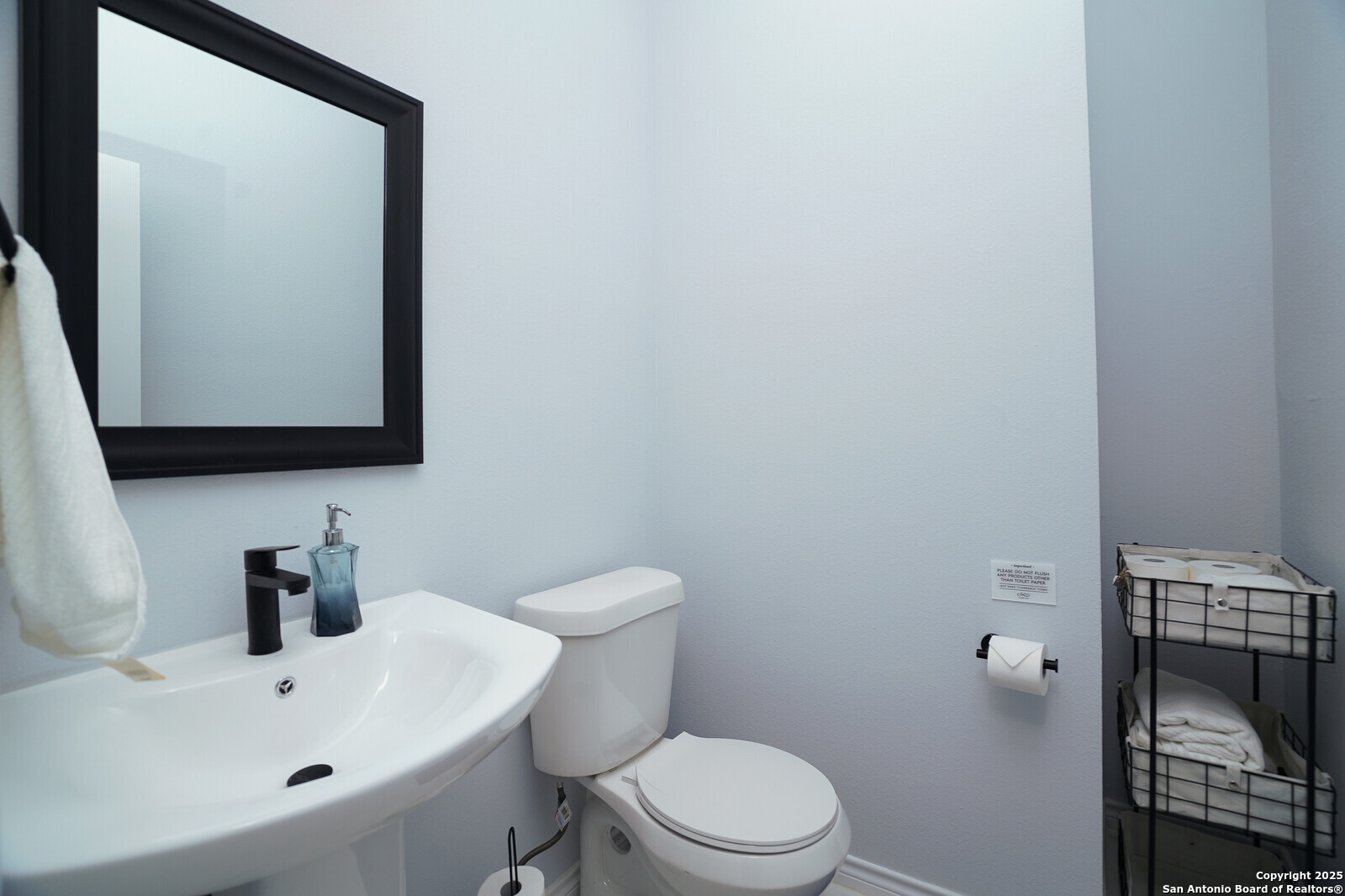 422 K St 105 , San Antonio, TX, 78220 | 1834586 | Realty Texas LLC