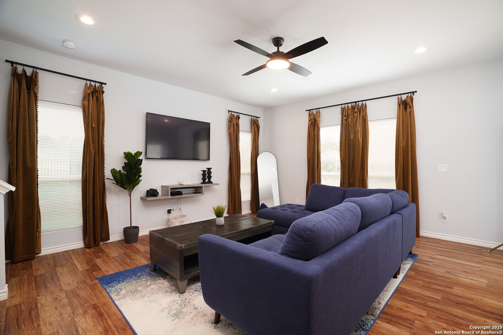 422 K St 105 , San Antonio, TX, 78220 | 1834586 | Realty Texas LLC