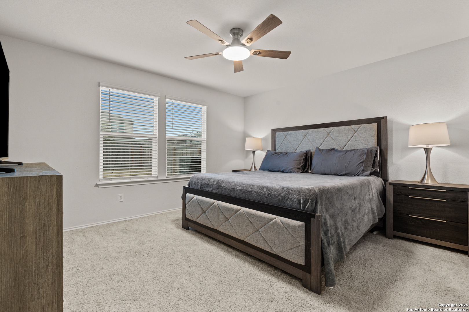6247 Silver Pegasus , San Antonio, TX, 78218-4747 | 1835362 | Realty Texas LLC